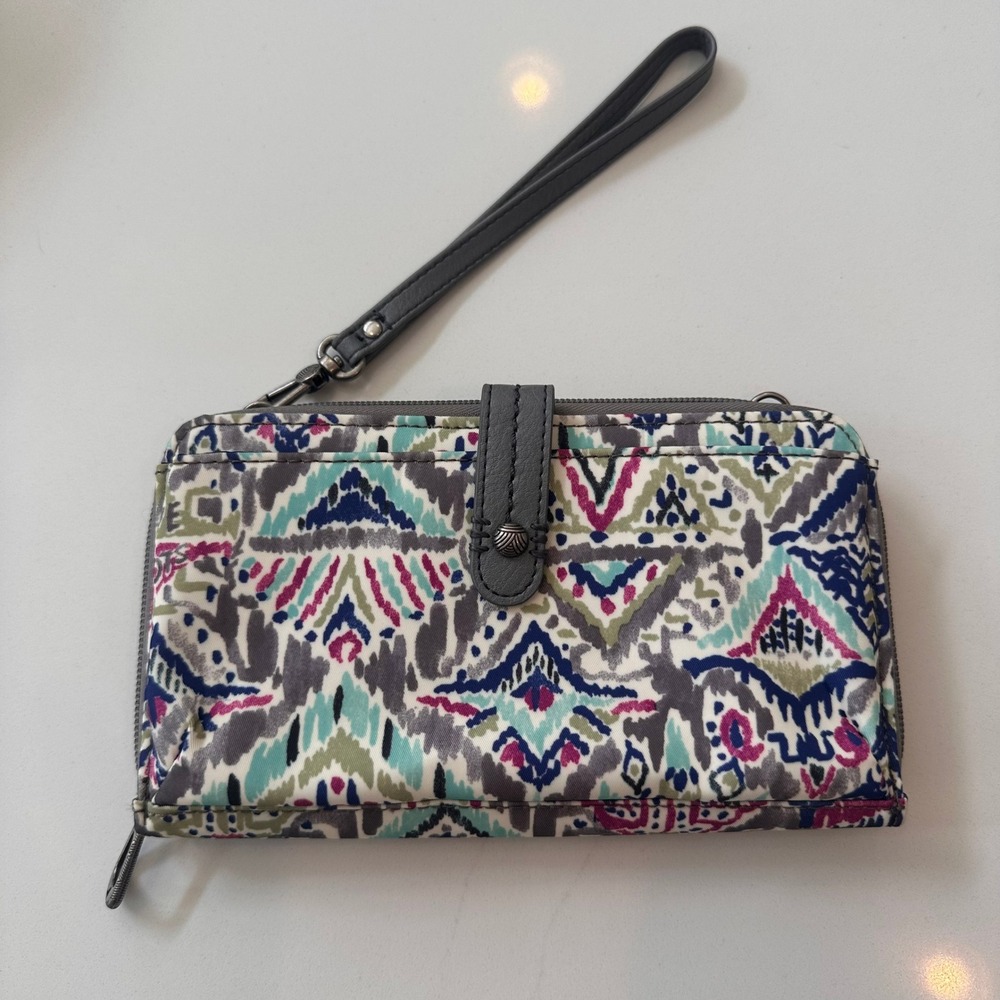 Sakroots Artist Circle Wristlet Wallet Ikat Geometric Print Multicolored